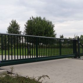 Zur Seite 